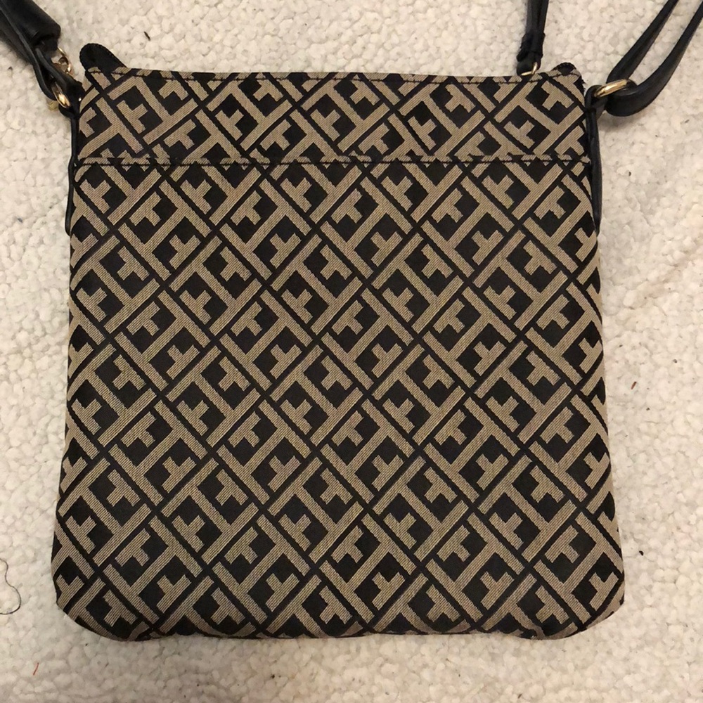 Tommy Hilfiger Crossbody bag - Picture 5 of 7